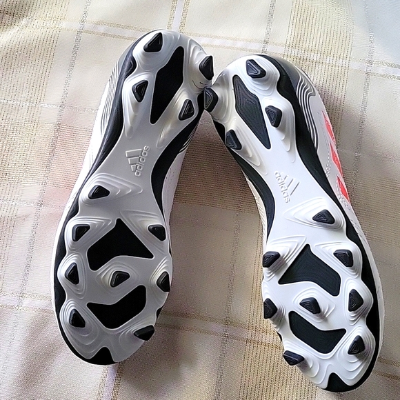 NWOT Adidas Kids Copa Sense .4 FxG - Picture 7 of 10